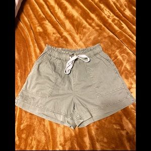 American Eagle High Rise Shorts